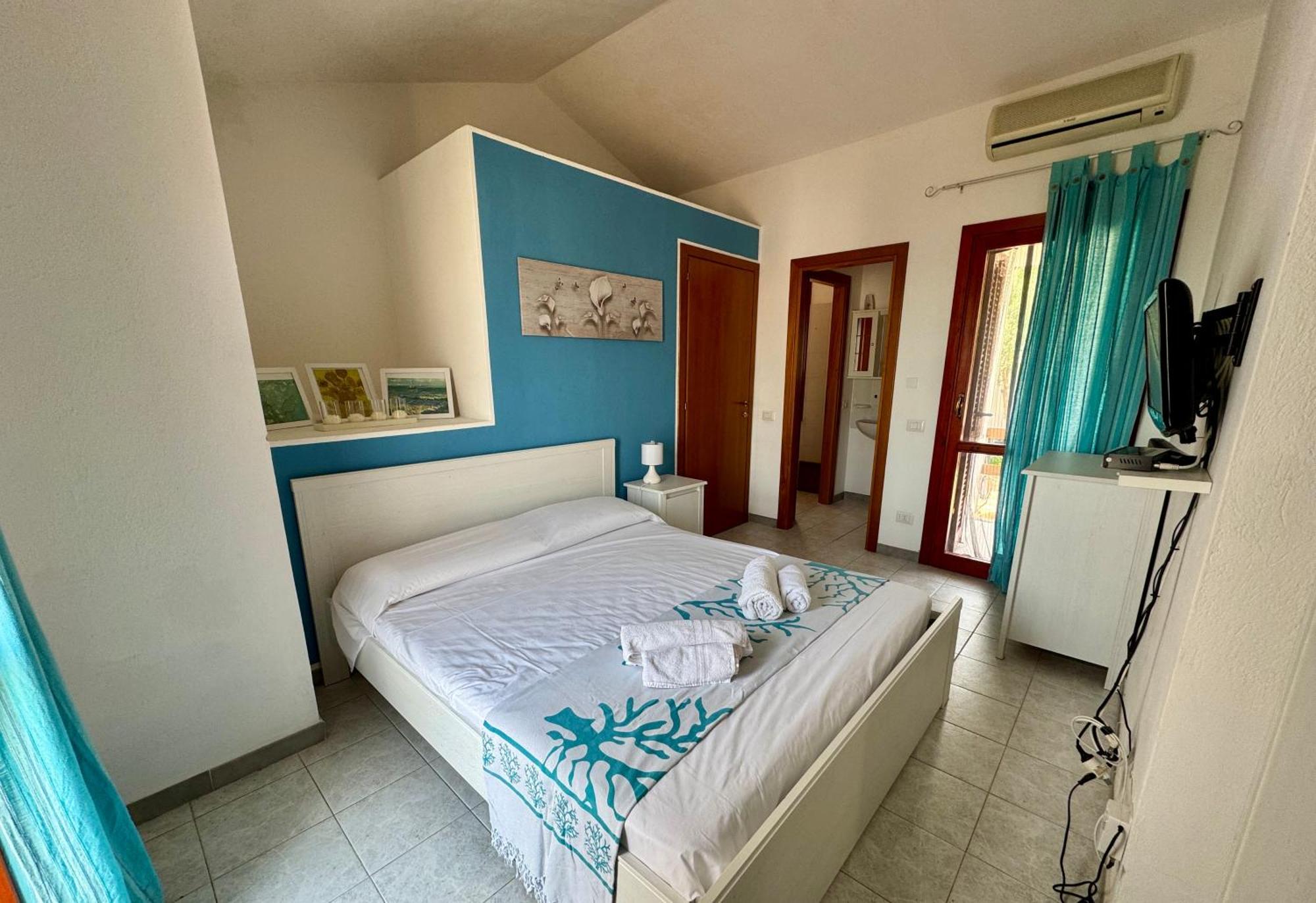 Villino Veronica Porto Columbu - Perd'E Sali Екстер'єр фото